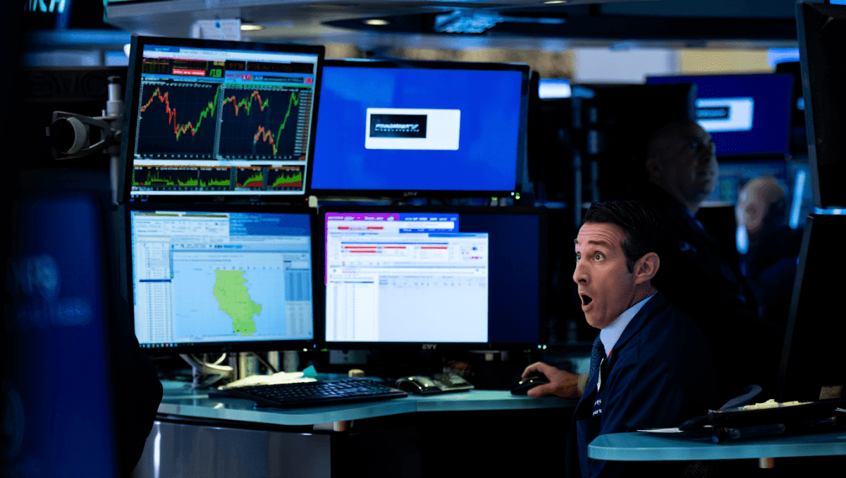 Airline stock sink as the war in Iran sends oil and jet fuel prices surging