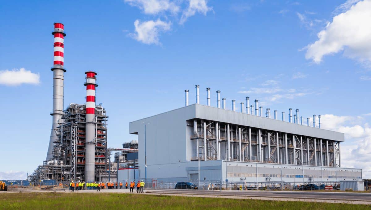 Pipes transporting natural gas