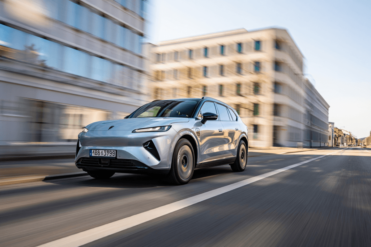 NIO stock awaits Q1 2026 earnings report this morning with 70% delivery growth expected