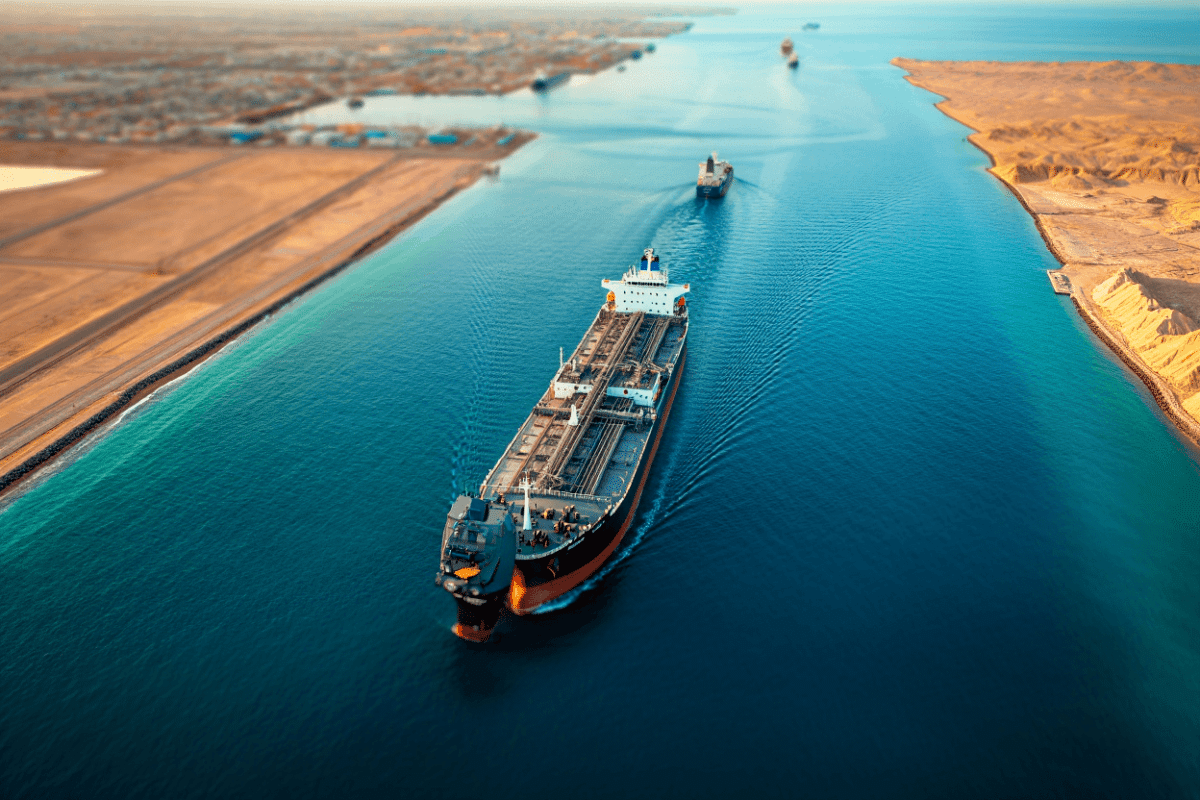 Strait of Hormuz oil shipping shows tentative recovery as Iran coordinates 26 vessel transits