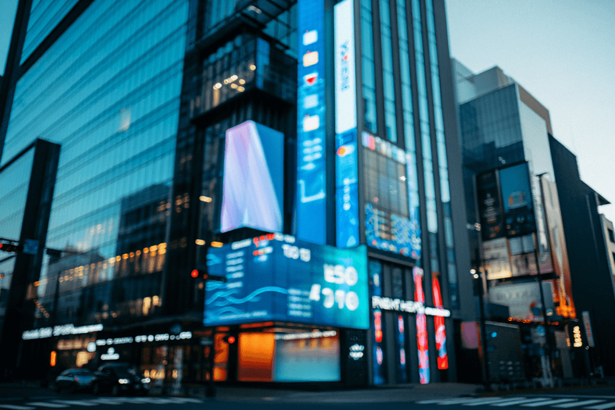 Fidelity Q1 2026 report shows 19% growth in assets, launches stablecoin