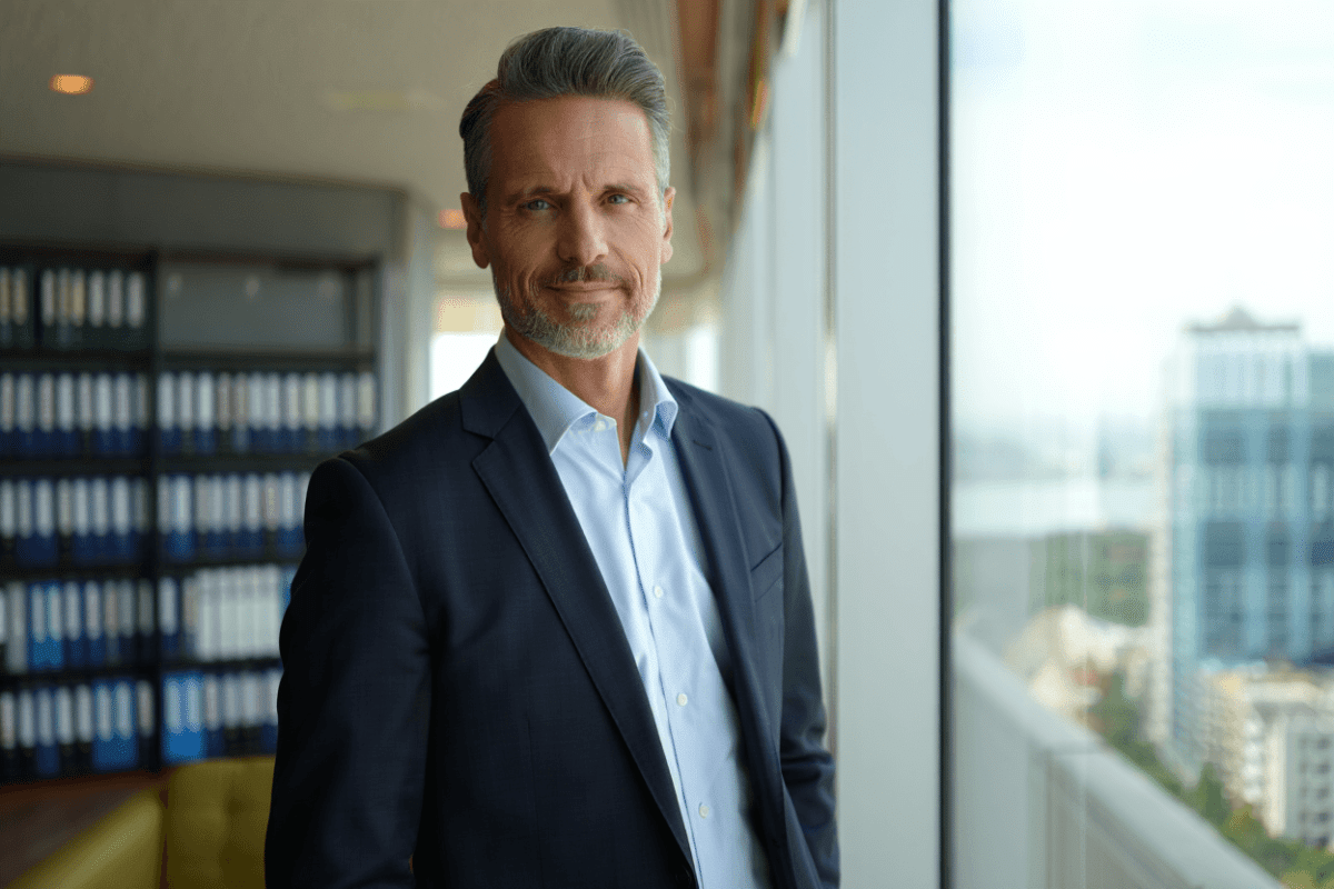 Injury lawyer market hits $61.7B with 164K+ competing attorneys, finds 2026 analysis