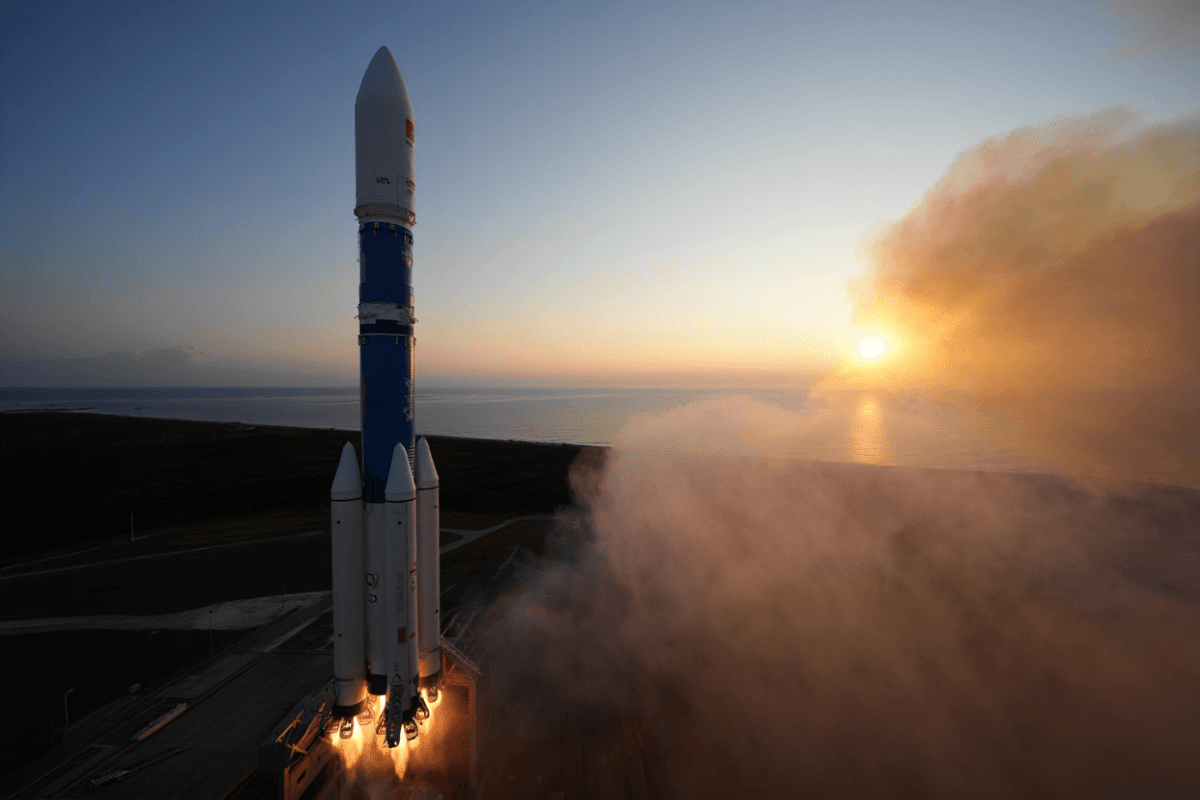 New Glenn launches today from Cape Canaveral carrying Telesat satellites