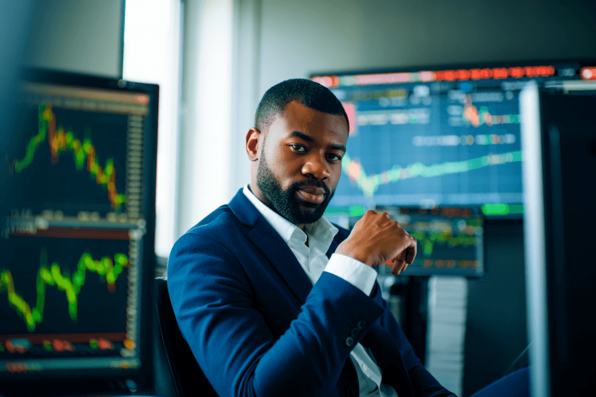 Dow Jones industrial average rises to record high on May 22, gains 294 points before holiday weekend