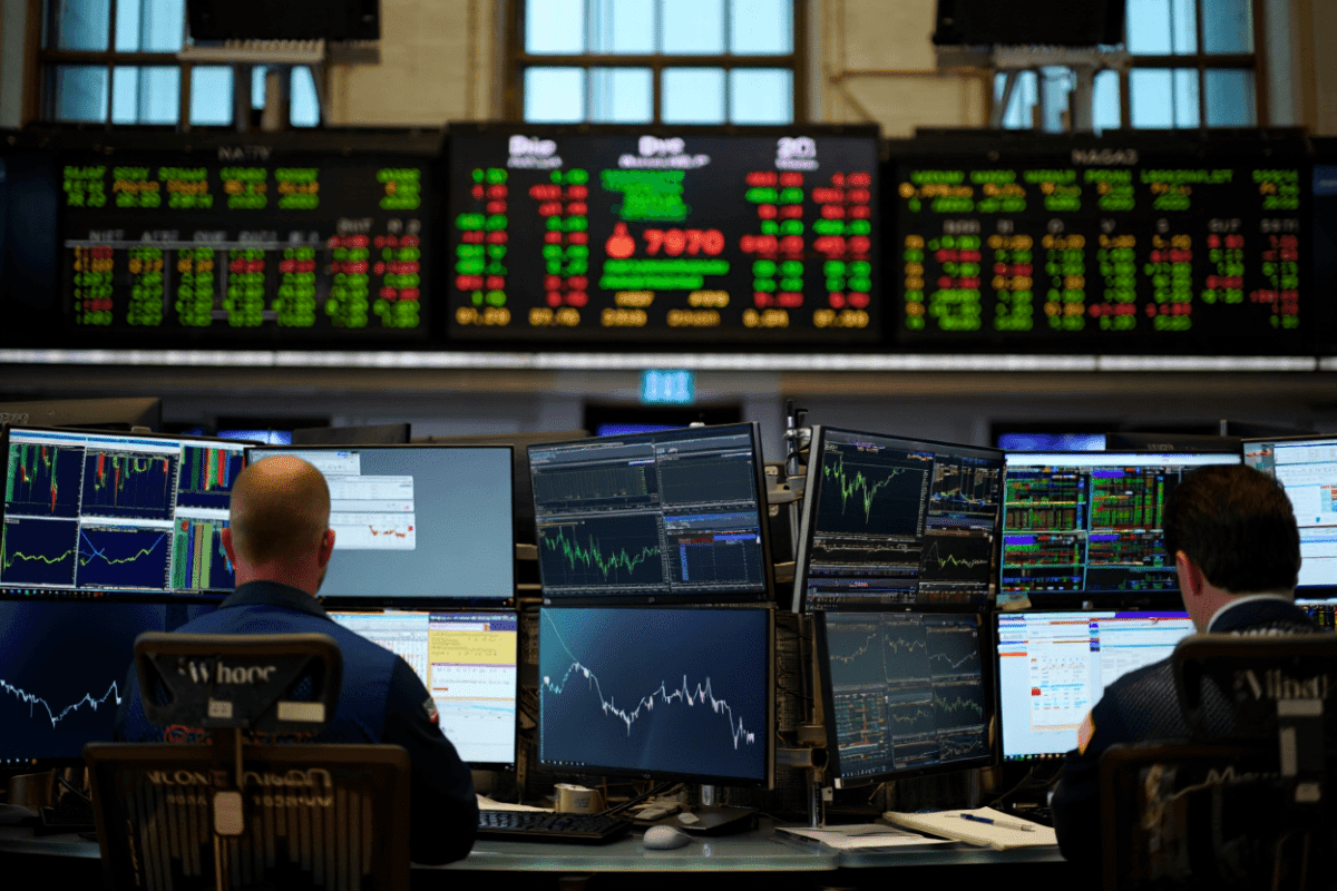 Dow Jones industrial average breaks 50,000 milestone on trade optimism, finishes May 20 up 1.23%