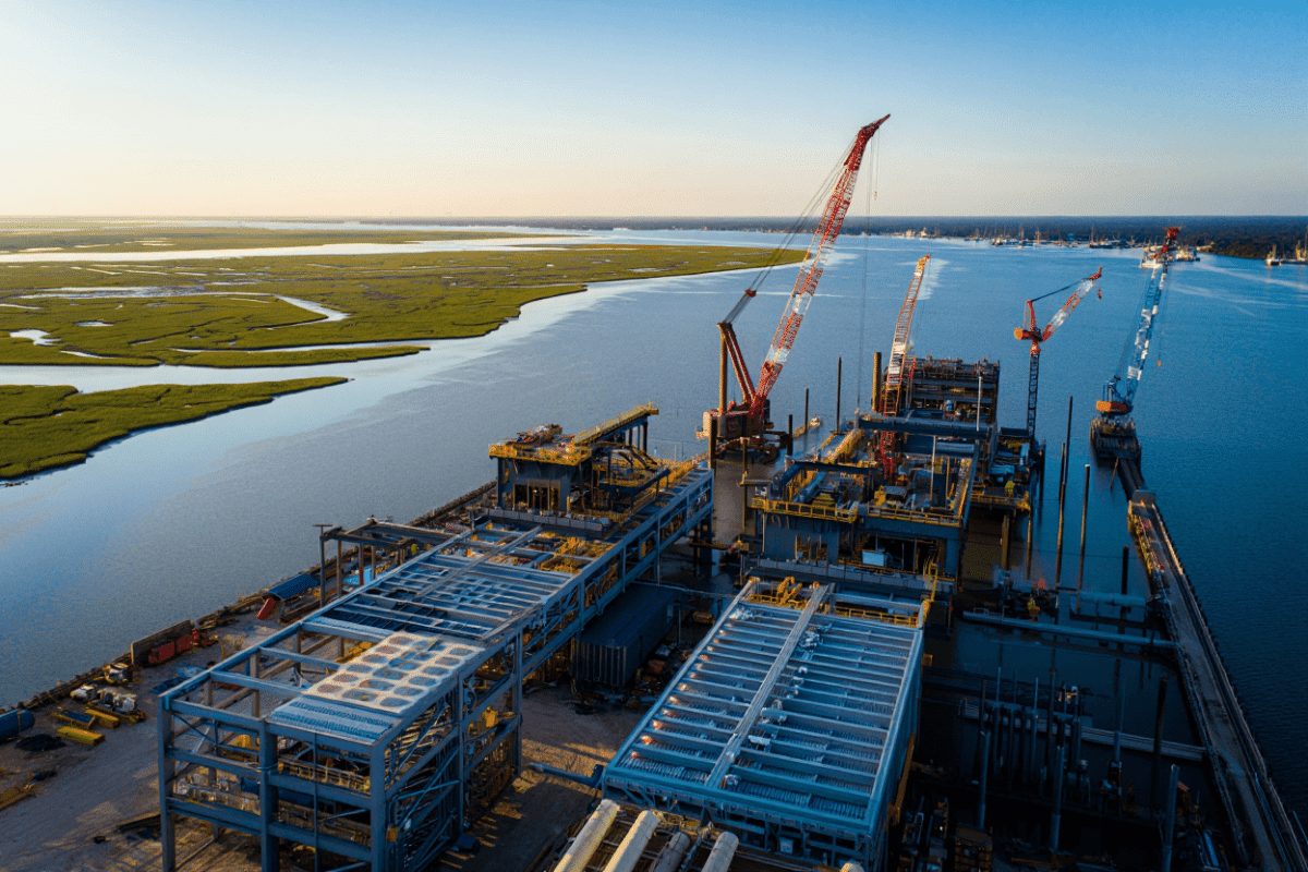 Baton Rouge area secures $9.75B Commonwealth LNG facility in Cameron Parish