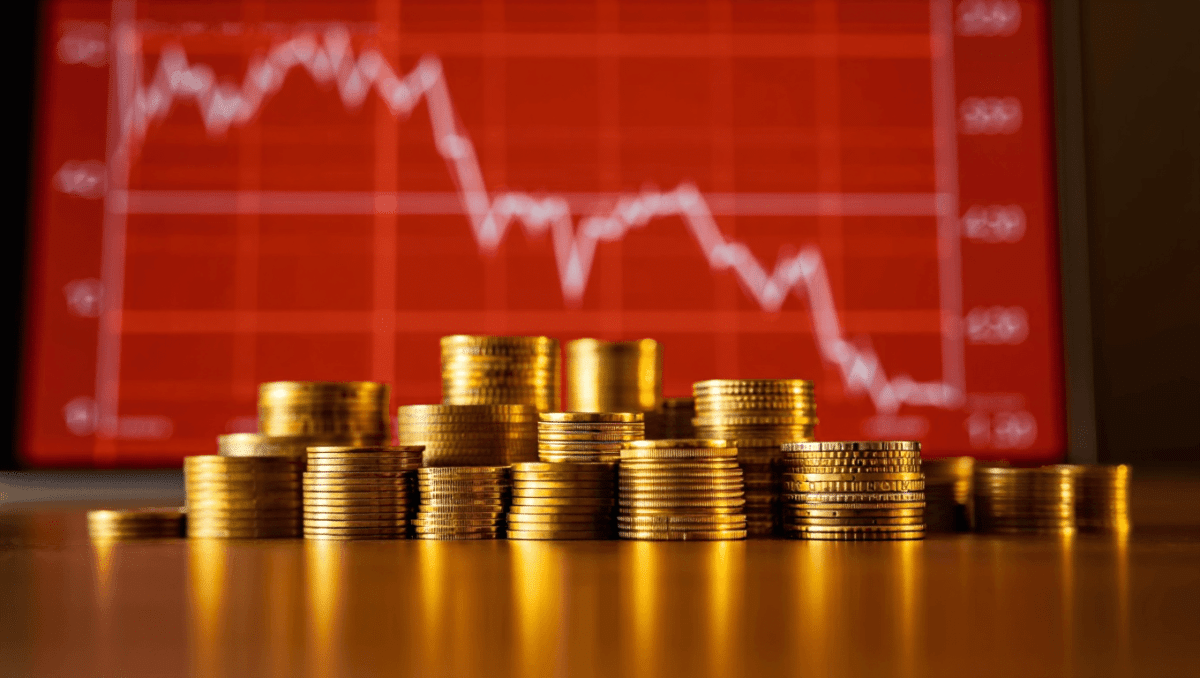 Gold falls to $4,688 per ounce, down 0.8% as yields weigh on prices