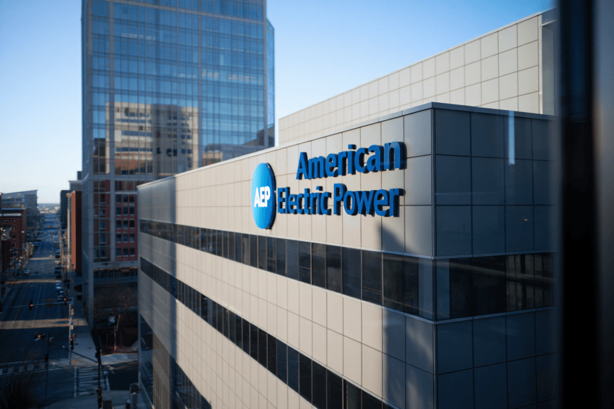 AEP announces $2.6B stock offering with forward component to fund infrastructure
