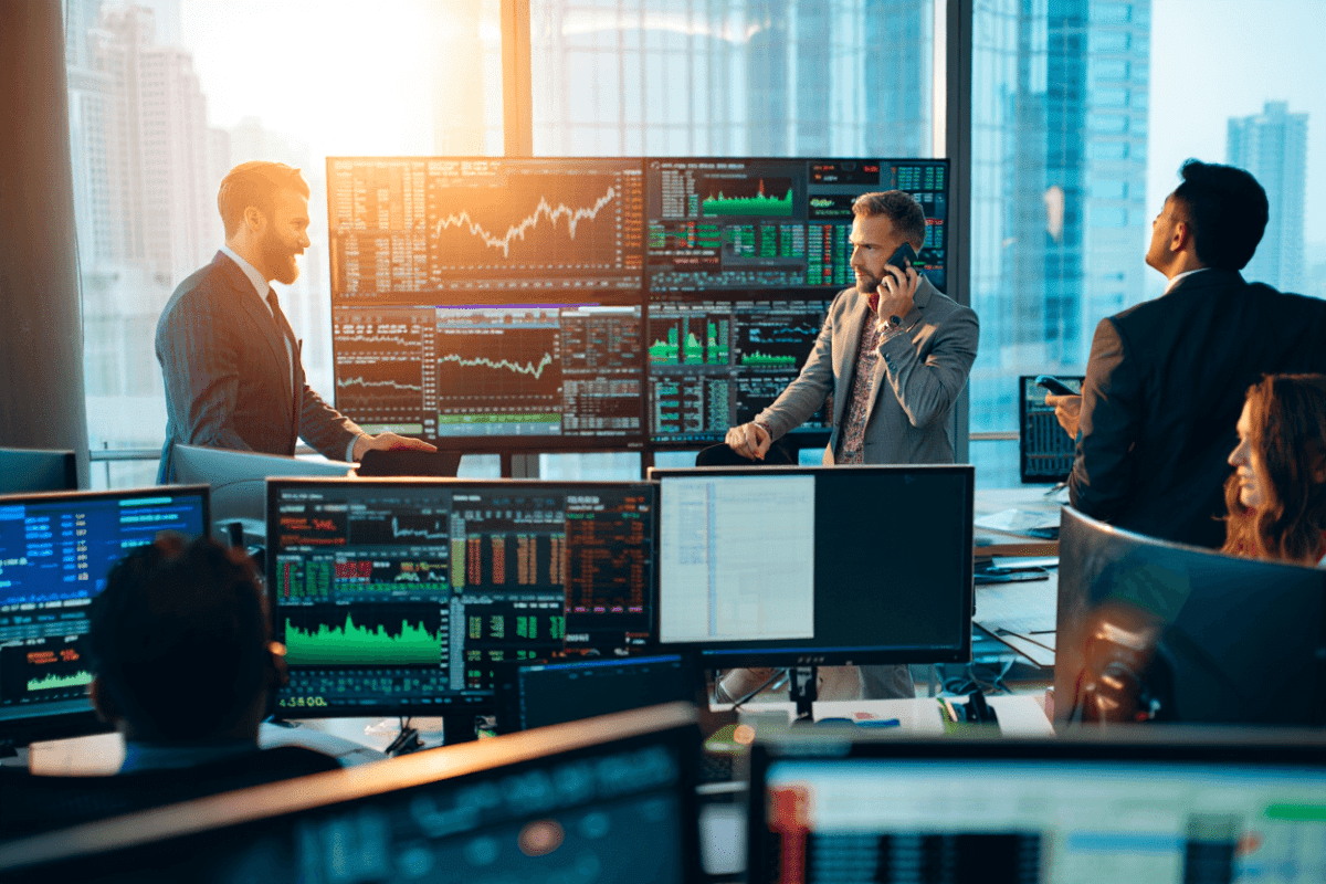 Invest in stocks today as S&P 500, Nasdaq hit records; Dell surges 35% on earnings beat