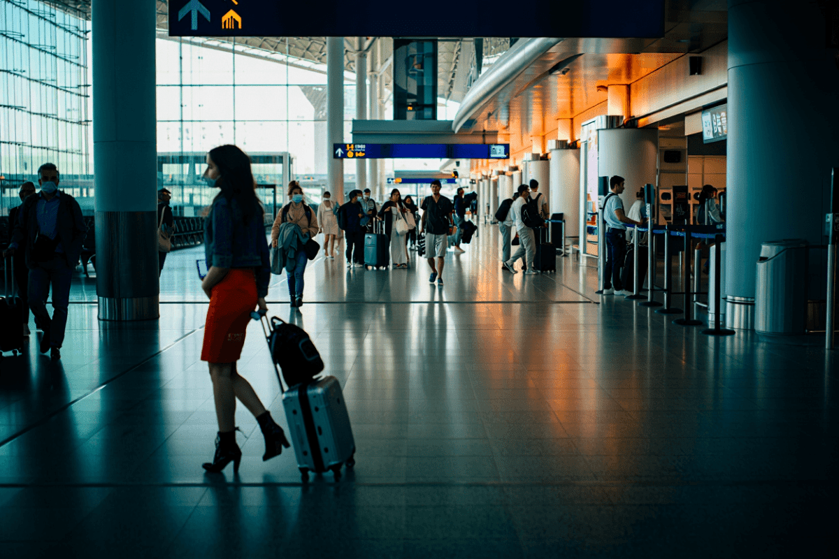 United Airlines cancellations hit Houston Bush airport, FAA ground stop blames today's delays