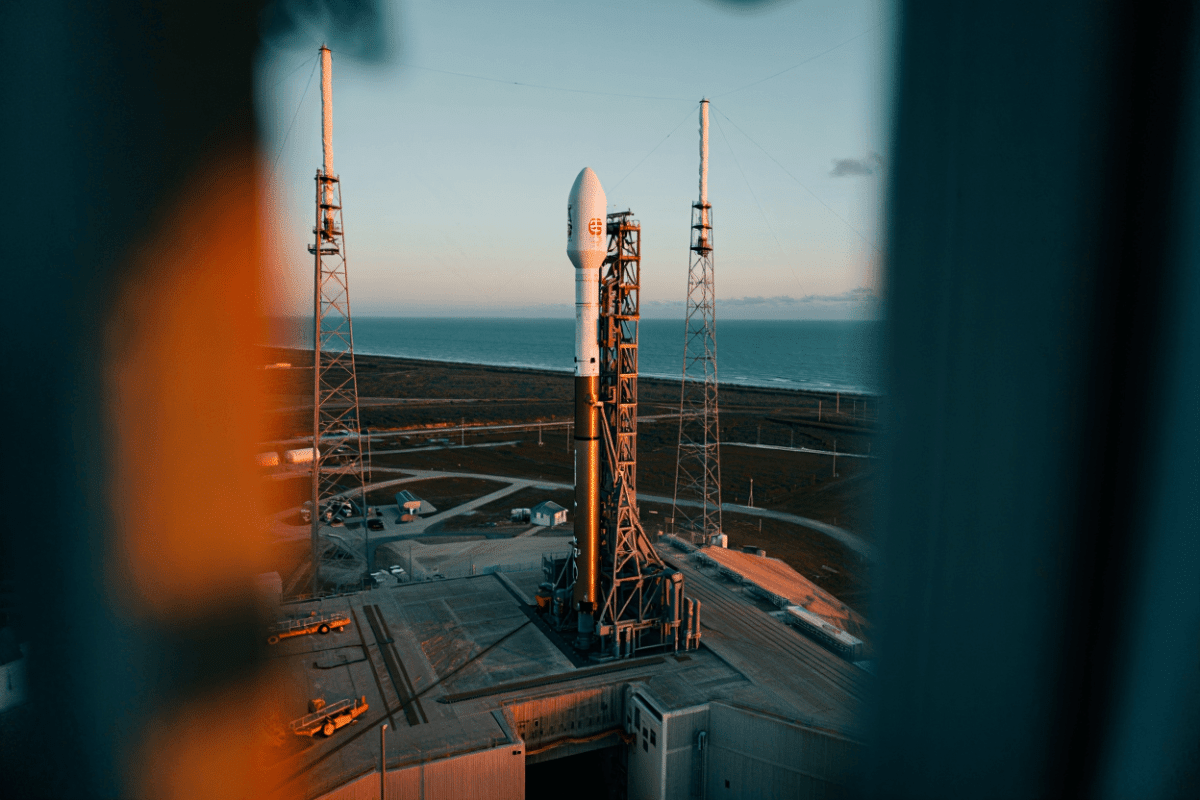 SpaceX launches Starlink satellites from California tonight at 7:11 p.m.