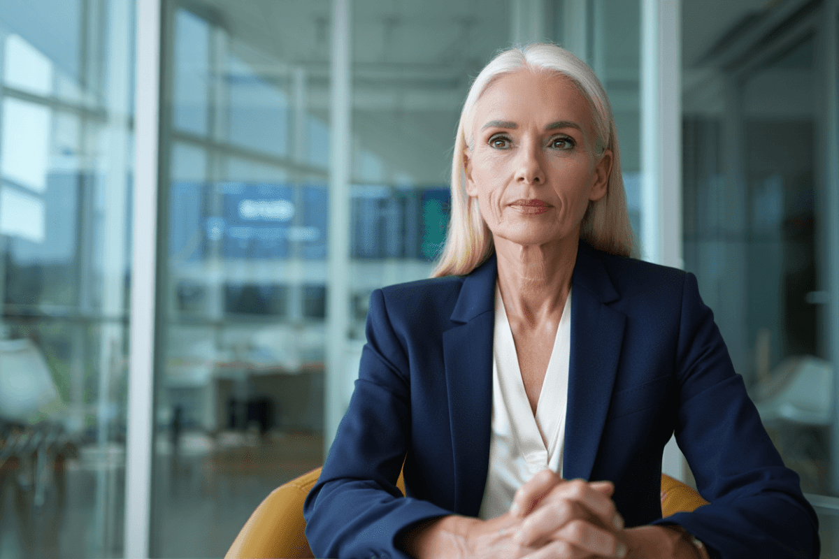 Cathie Wood predicts inflation surprises lower, dollar rallies, AI sparks deflation in new May outlook