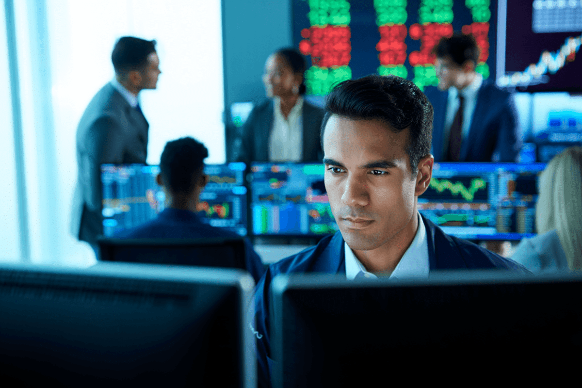 Stock market closes with Dow hitting new record at 50,579, S&P 500 extends 8-week winning streak