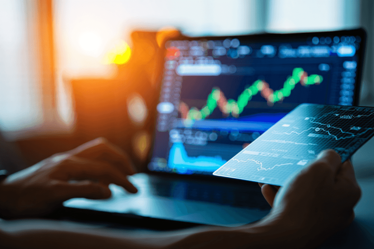 SMH semiconductor ETF hits 52-week high at $603.97, up 67% year-to-date