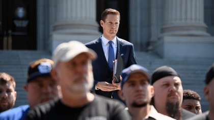 Justice Department moves to dismiss Proud Boys and Oath Keepers’ seditious conspiracy convictions