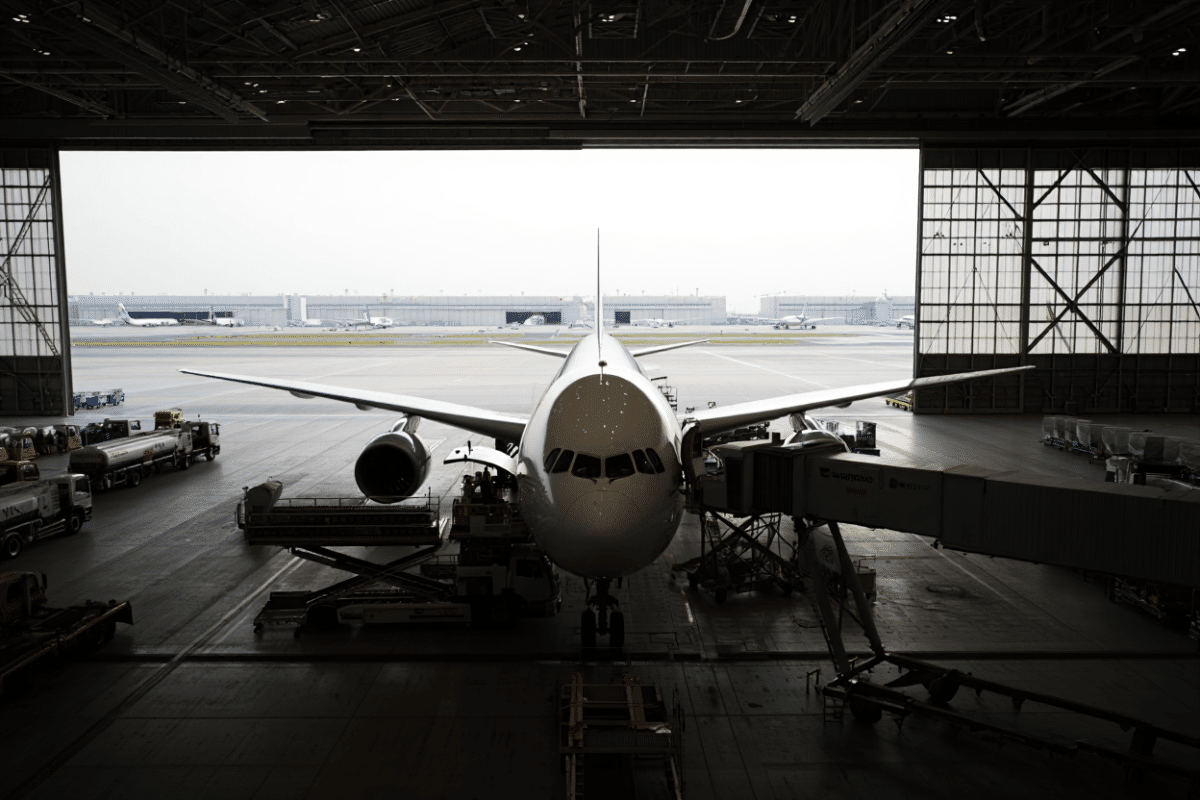 Emirates removes A380 from 6 routes in June amid demand shift