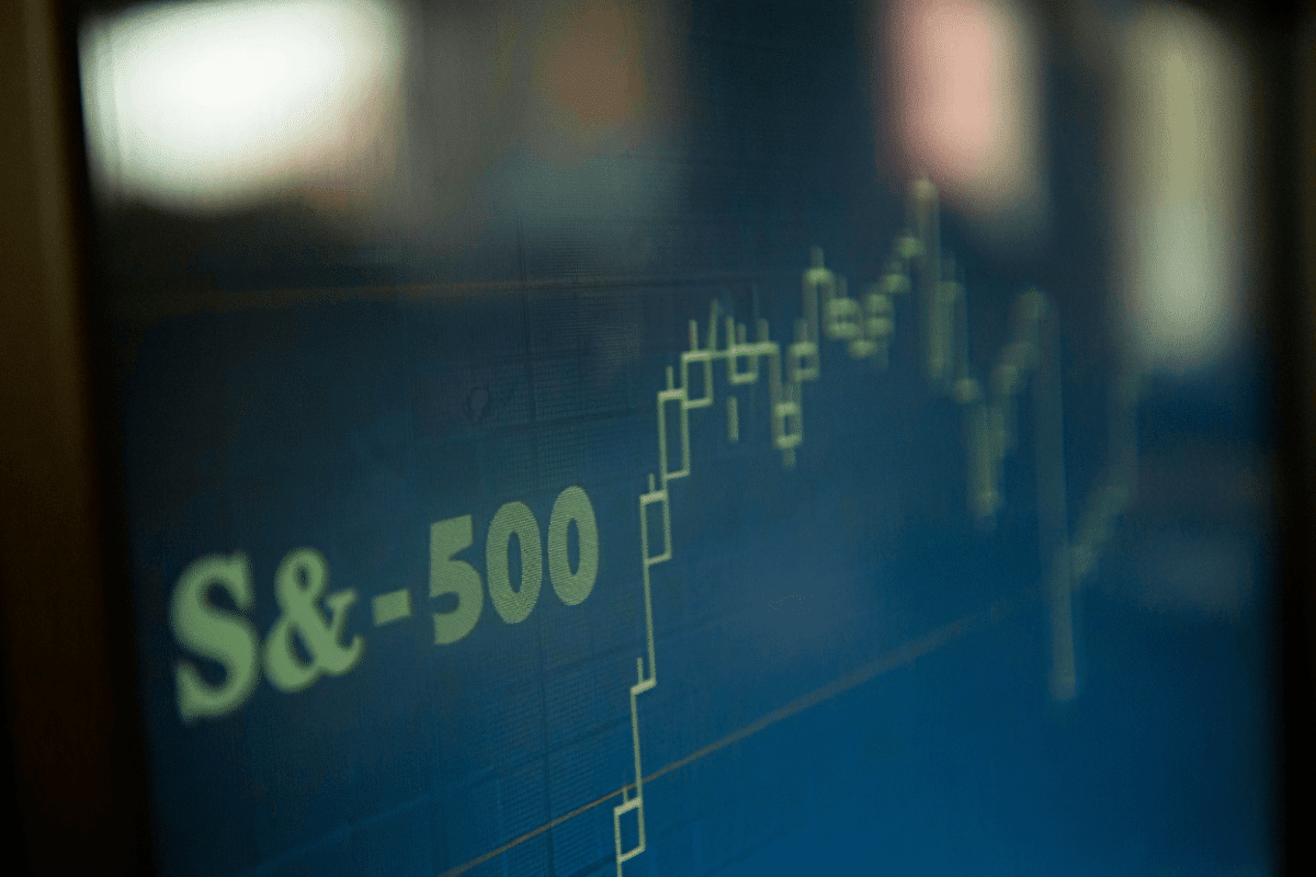 VOO stock gains 8% in 2026 as S&P 500 ETF tracks market recovery