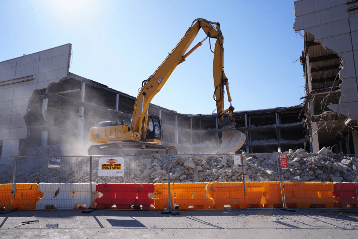 Seacoast Landing demolition begins in Newington, NH