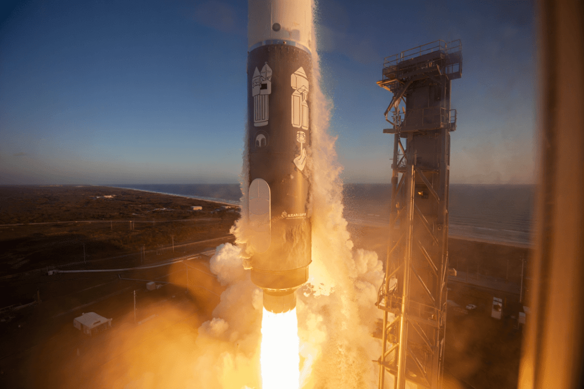 SpaceX launches 24 Starlink satellites from California on Falcon 9