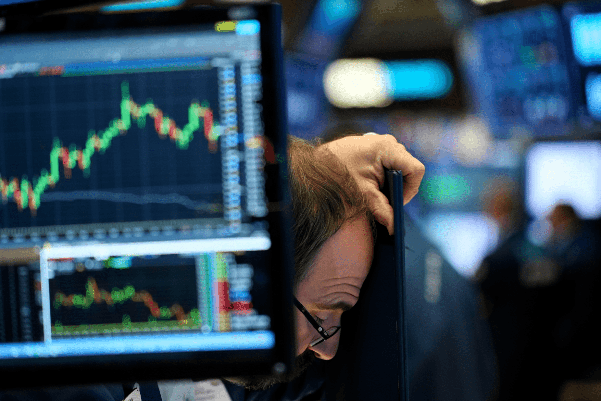 S&P 500 jumps 1.8% as Trump signals Iran deal is close