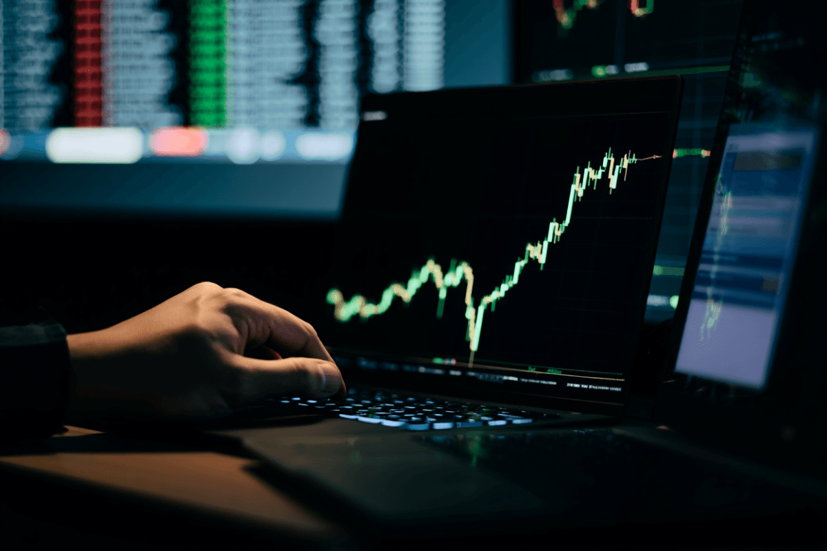 Cathie Wood buys $52M of Snowflake as cloud stock surges