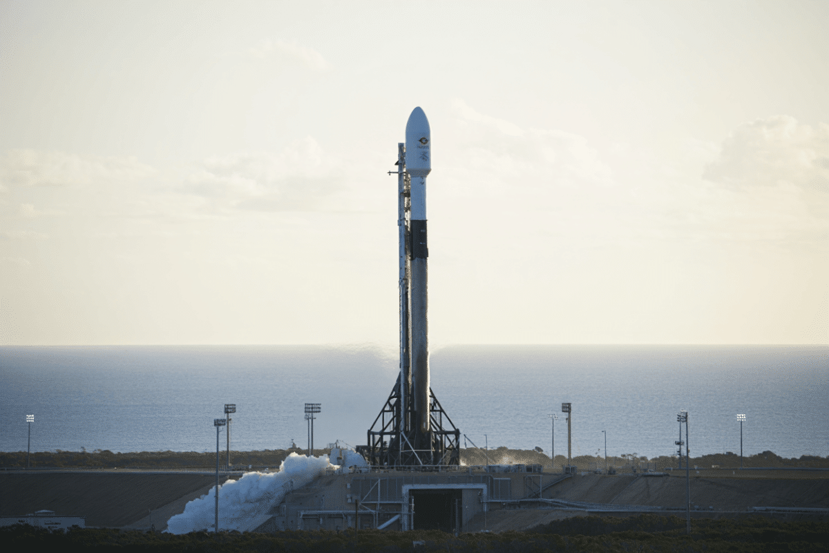 SpaceX launches 24 Starlink satellites from California tonight