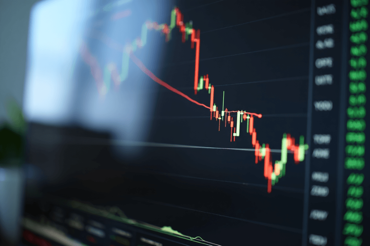 Bitcoin falls below $60K as market volatility returns