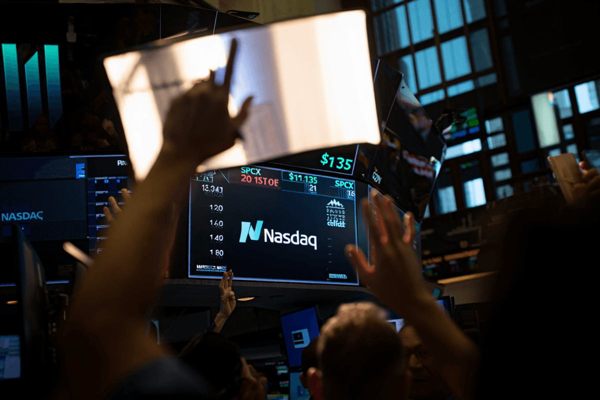 SpaceX begins trading on Nasdaq at $135 IPO price, raises record $75 billion