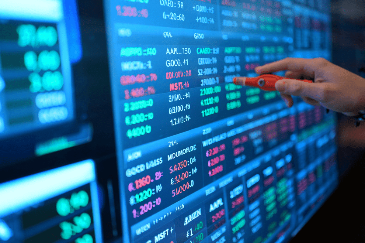 Stock splits take effect for 24 companies this week, mostly reverse splits