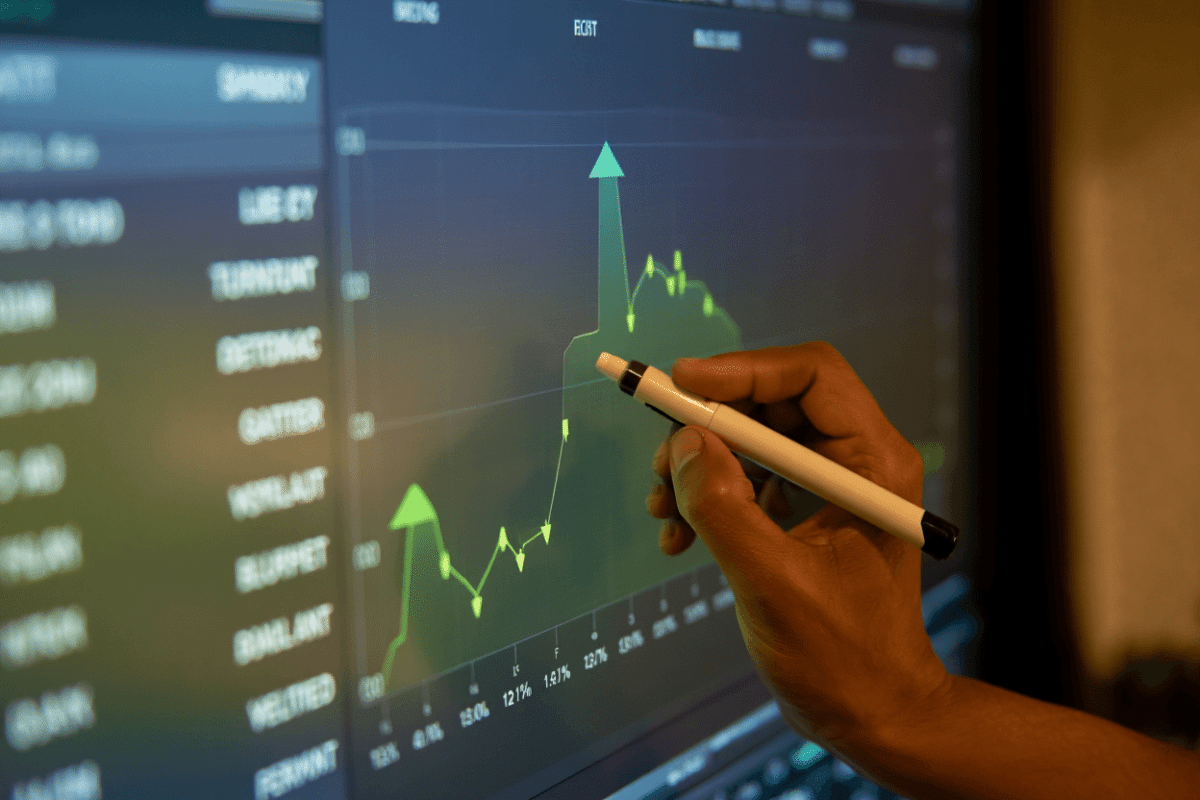 Schwab cuts fees on four equity index ETFs to 3 basis points