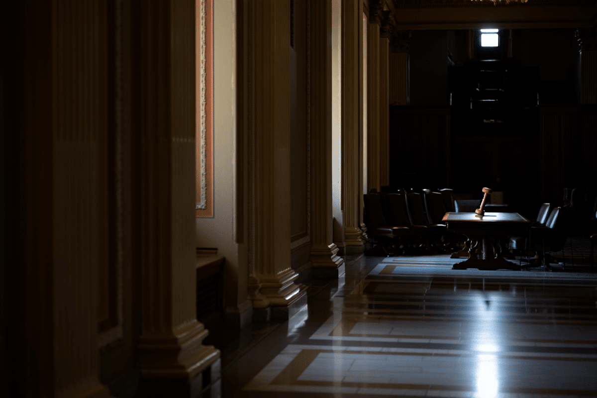 Romney warns against unchecked executive power at Harvard