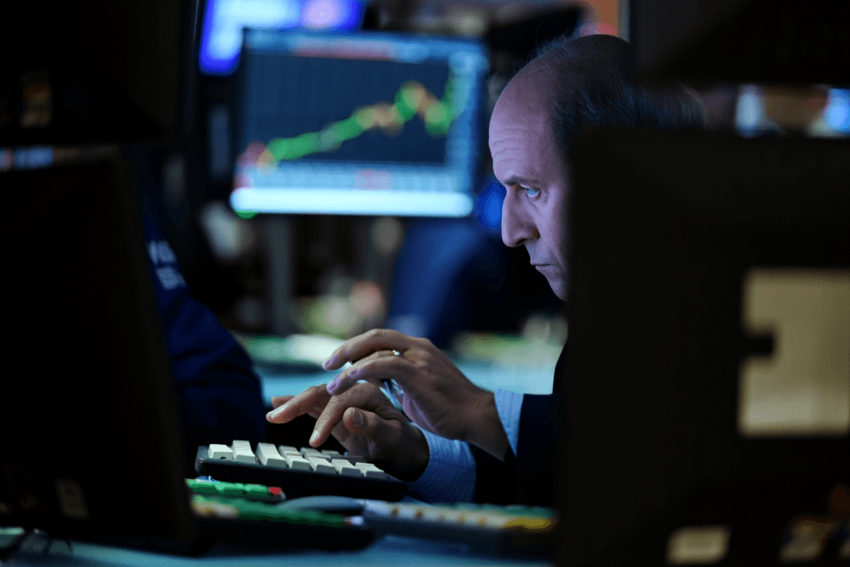JPMorgan raises S&P 500 target to 7,800, sees 5.9% upside ahead