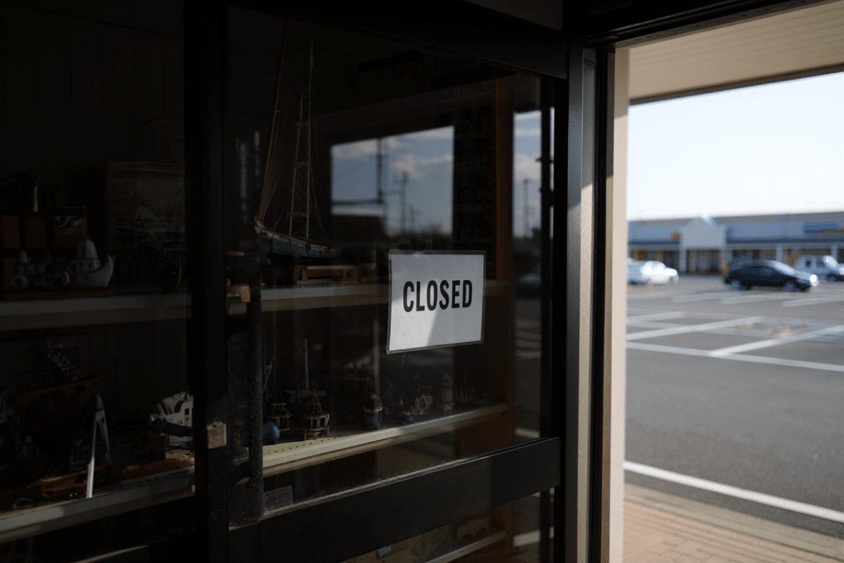 West Marine closes 59 stores in Chapter 11 restructuring