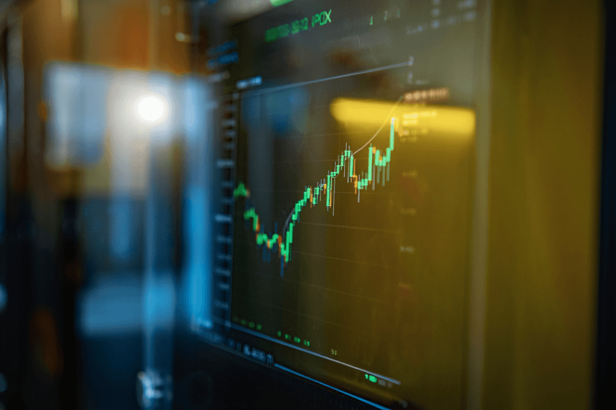 Western Digital stock rockets 52% on 6-day winning streak