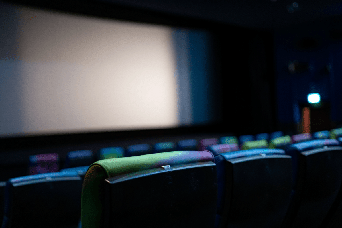 AMC completes $150M equity offering, stock rises on box office recovery