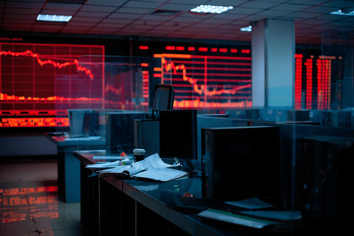 Stock market futures fall as tech stocks slide, Iran tensions rise