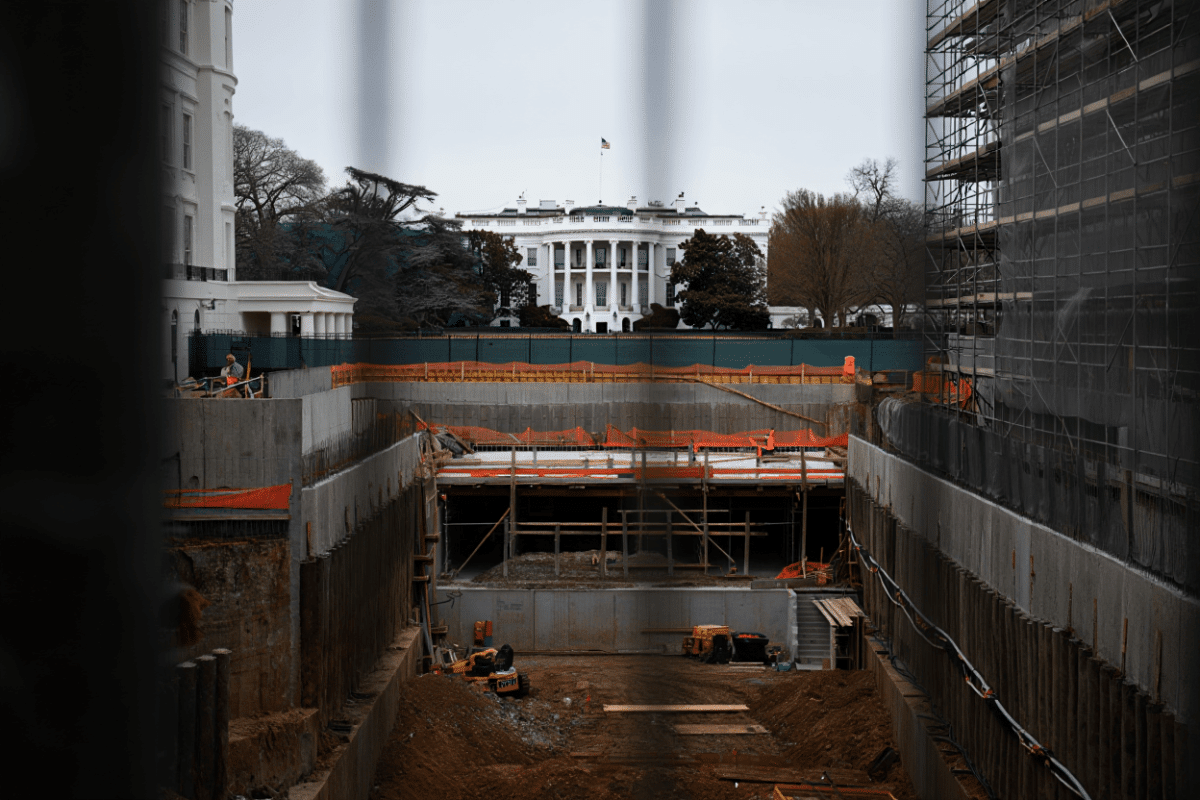 White House ballroom cost doubles to $400M as taxpayer funding bid fails