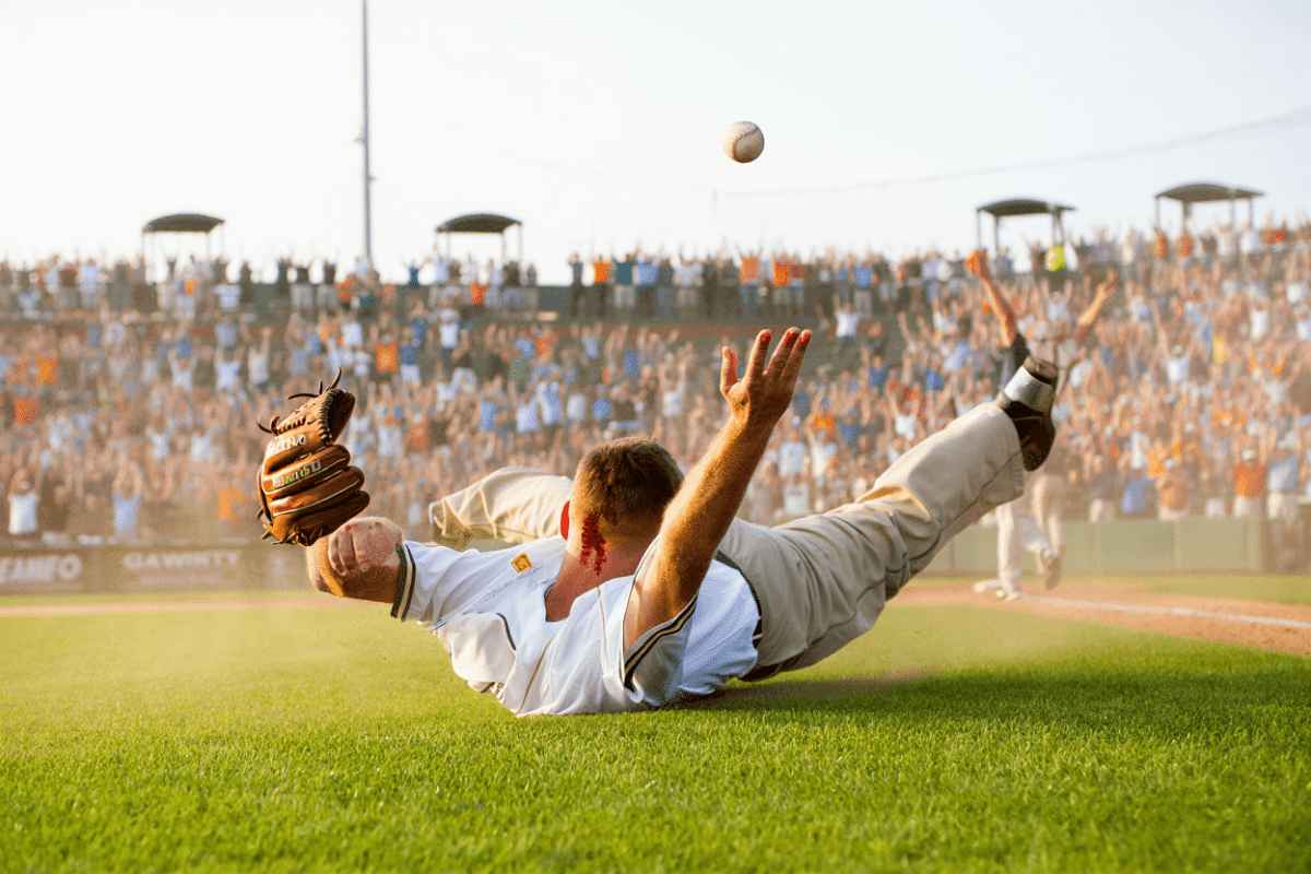 Sen. Schmitt's diving catch at Congressional Baseball Game makes ESPN's Top 10