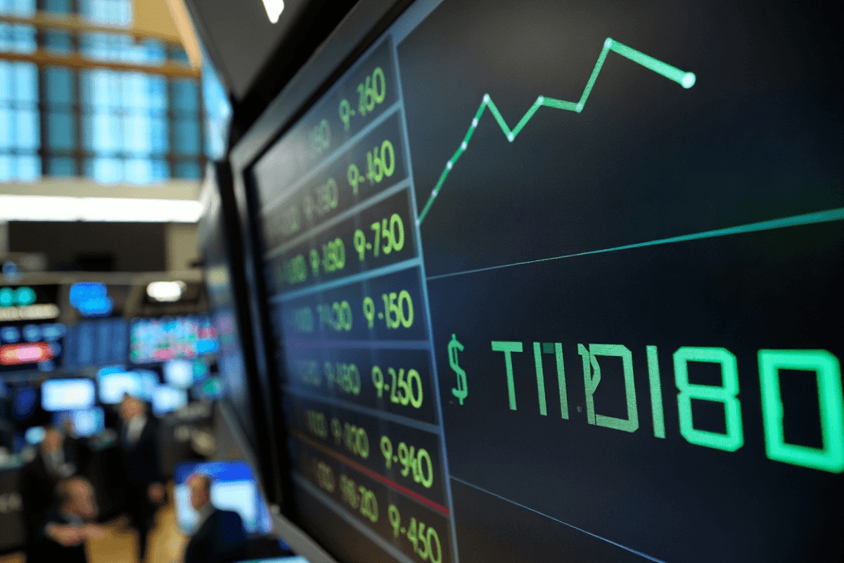 Vanguard S&P 500 ETF becomes first to surpass $1 trillion in assets