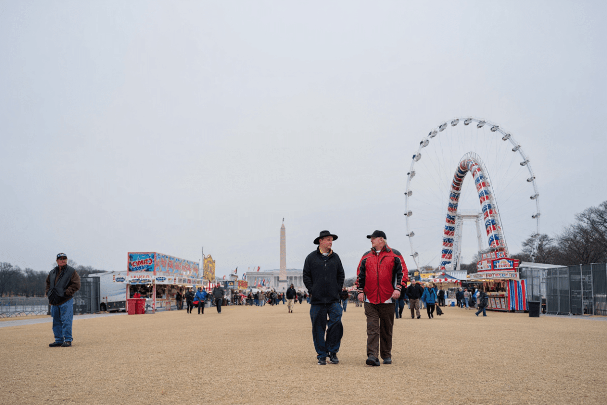 Karoline Leavitt shares state fair photo showing sparse crowds