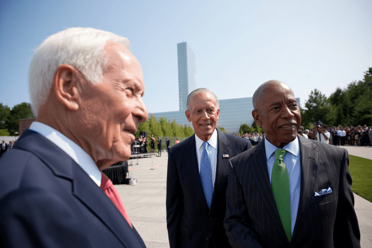 George W. Bush attends Obama Presidential Center dedication in Chicago