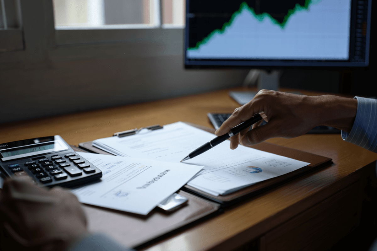Mortgage rates drop to 6.43%, marking biggest decline since April