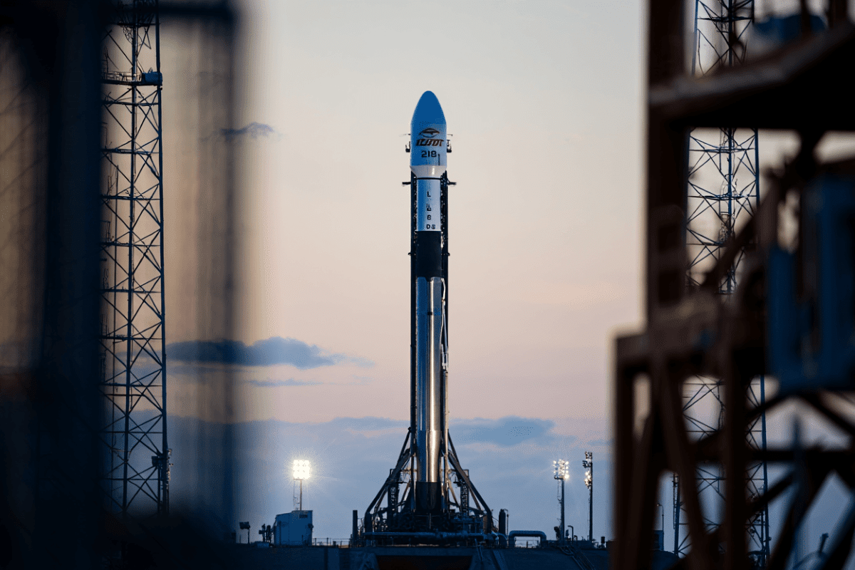 SpaceX launches 29 Starlink satellites from Cape Canaveral