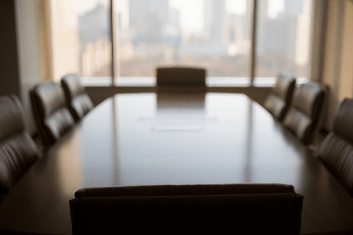 Hanover Insurance names COO Lavey as CEO-elect; Roche to retire