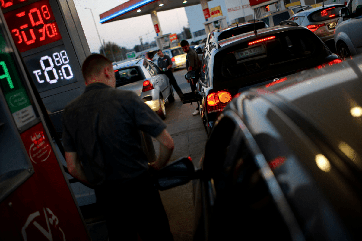 Gas prices climb to $3.88 per gallon as Iran tensions rise
