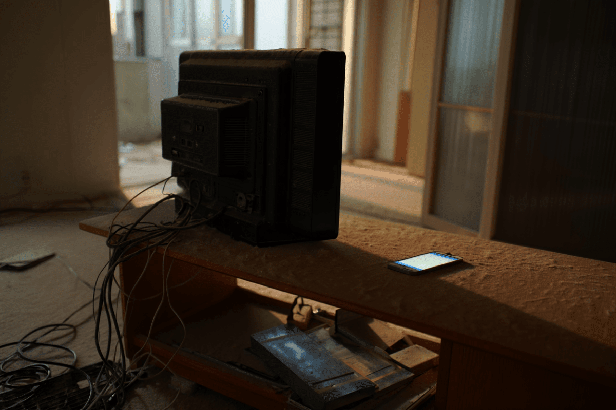 Cable TV penetration drops to 32% of US homes as cord cutting accelerates