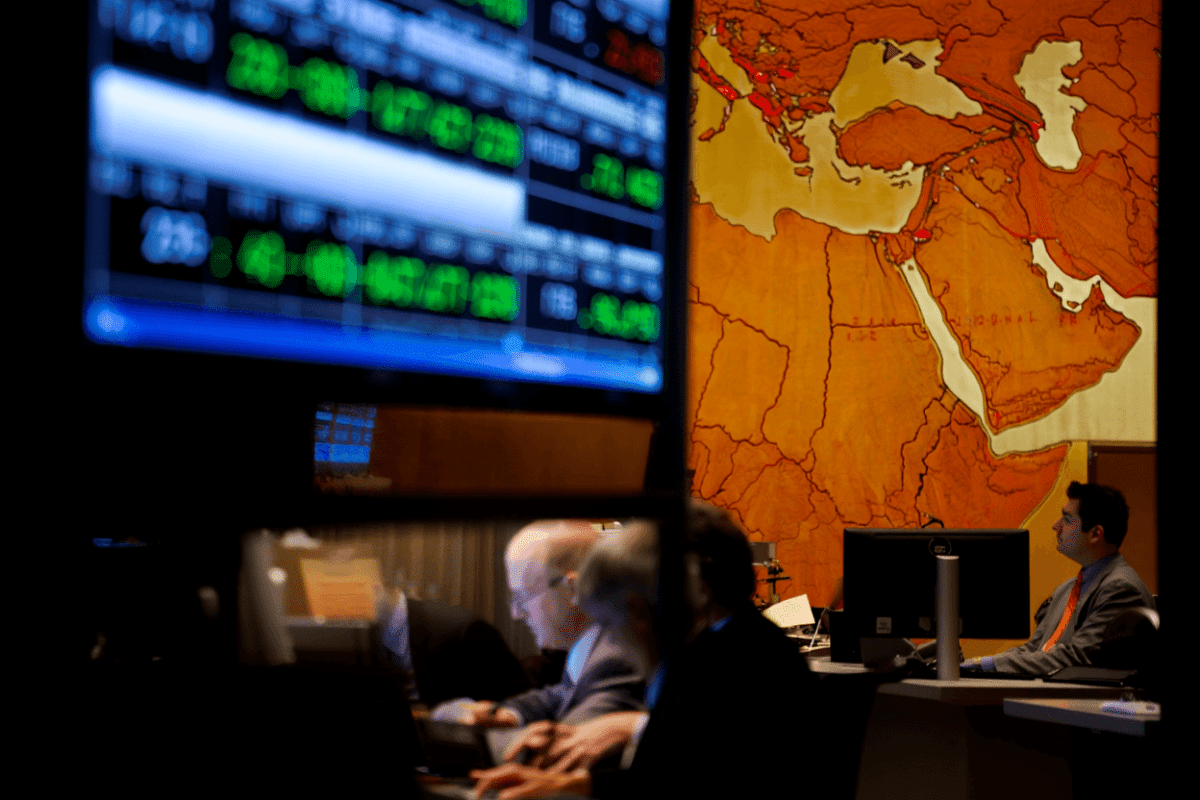 Nasdaq Composite rallies on AI strength amid Middle East tensions