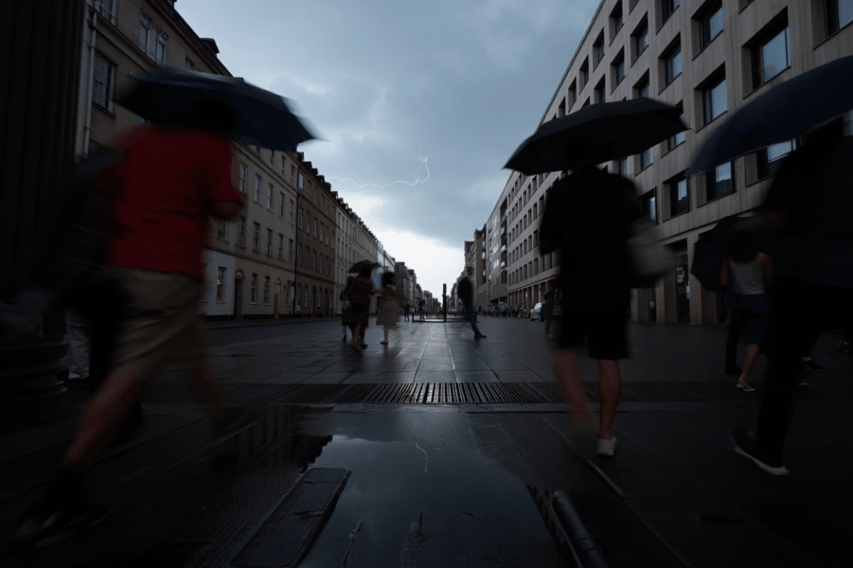 Mayor Mamdani urges New Yorkers to prepare for heavy rain, flash flooding Monday