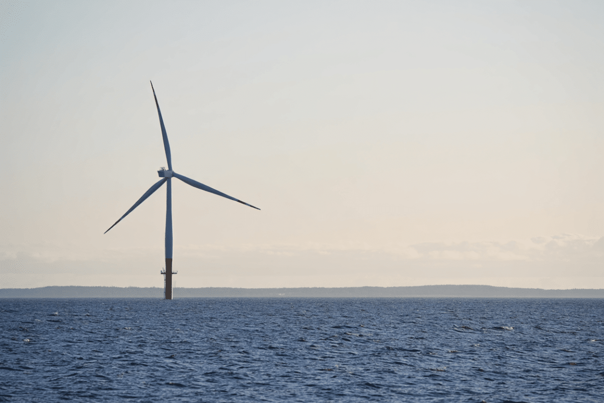 Offshore wind power gains ground as Sweden approves two new farms