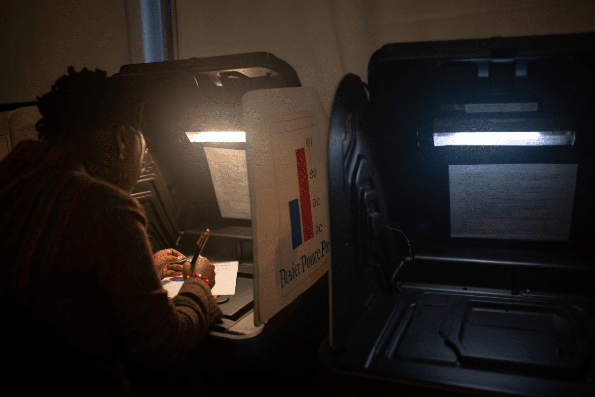 Midterm election polls show Democrats leading as 2026 race heats up